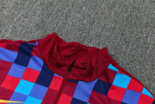 26 27 Barcelona Tracksuit 3