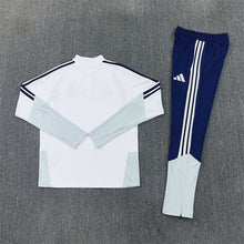 26 27 Real Madrid Tracksuit 3