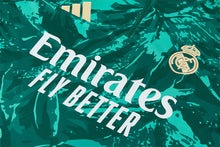 26 27 Real Madrid Tracksuit 1