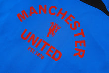Manchester United  Sleeveless Training Kit retro style