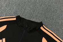 26 27 Arsenal Tracksuit
