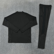 26 27 Real Madrid Tracksuit 4