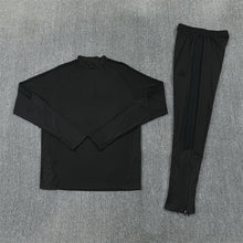 26 27 Liverpool Tracksuit