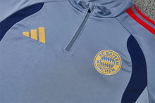 26 27 Bayern Tracksuit 2