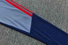 26 27 Bayern Tracksuit 2