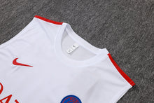 Paris 2627 Sleeveless Training Kit