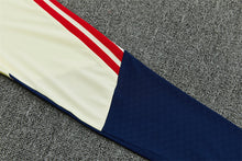 26 27 Bayern Tracksuit