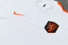 26 27 Netherlands Tracksuit 1