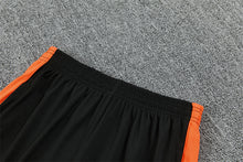 26 27 Netherlands Tracksuit 2