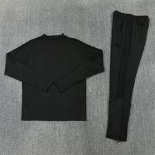 26 27 Arsenal Tracksuit 2