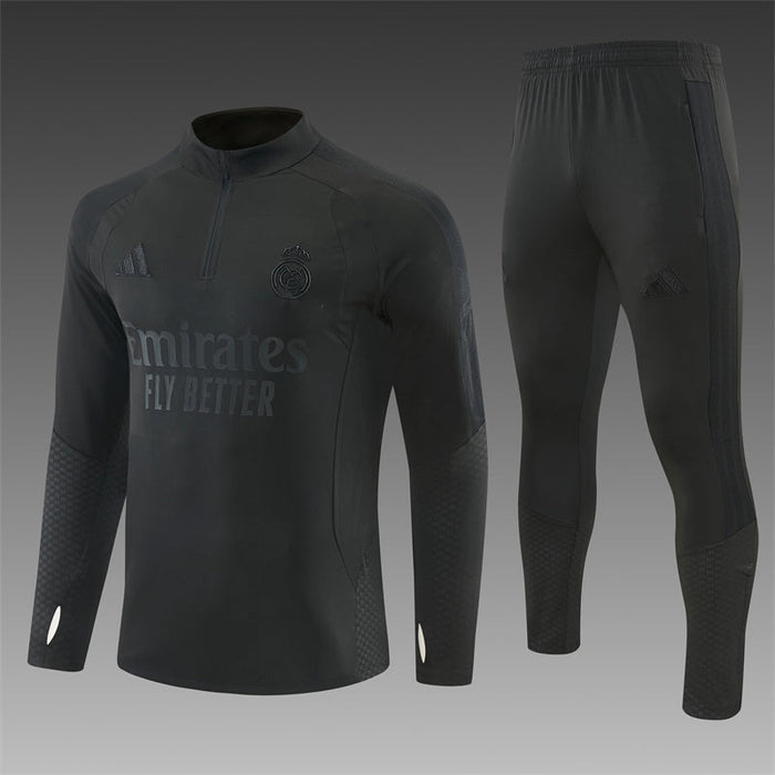 26 27 Real Madrid Tracksuit 4