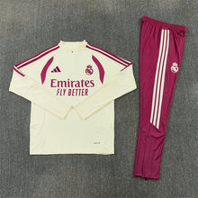 26 27 Real Madrid Tracksuit 10