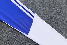 26 27 Juventus Tracksuit 2