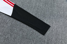 26 27 Arsenal Tracksuit 1