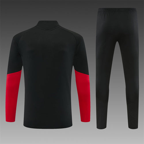 26 27 Manchester United Tracksuit