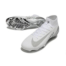 Superfly 10 Elite FG Vini Jr
