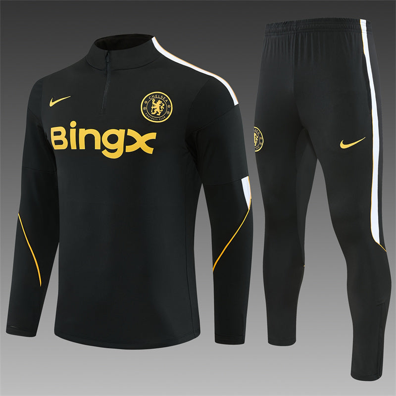 26 27 Chelsea Tracksuit 2