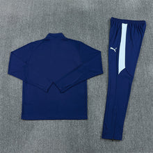 26 27 Manchester City Tracksuit