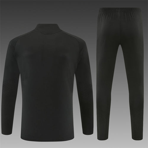 26 27 Arsenal Tracksuit 2