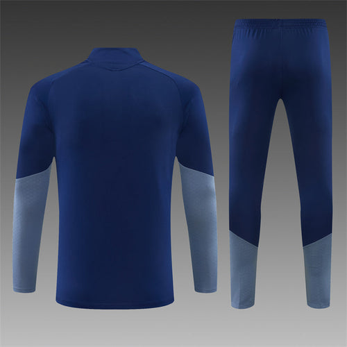 26 27 Bayern Tracksuit 1