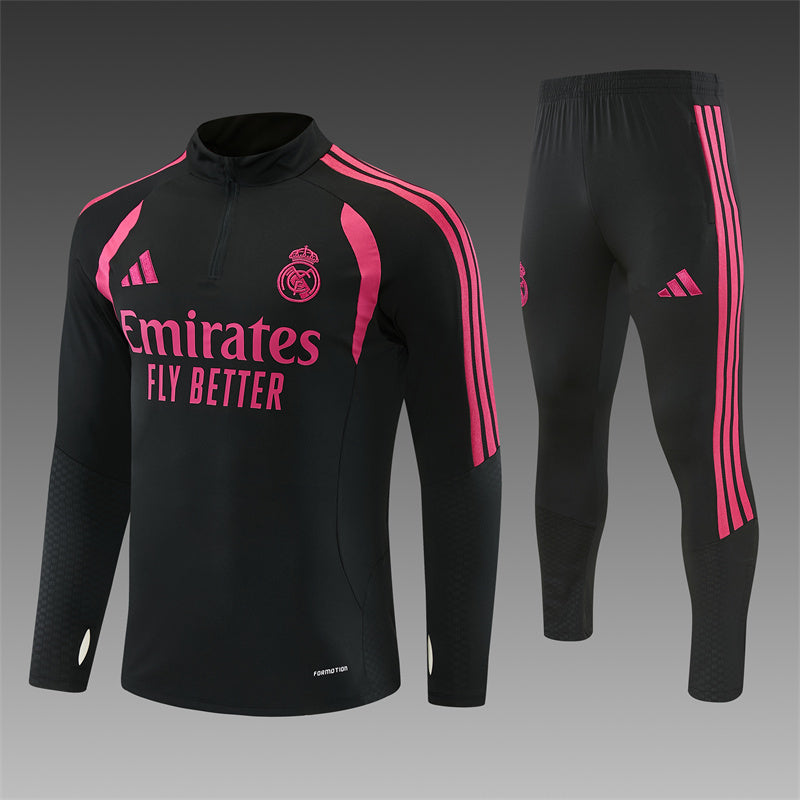 26 27 Real Madrid Tracksuit 11