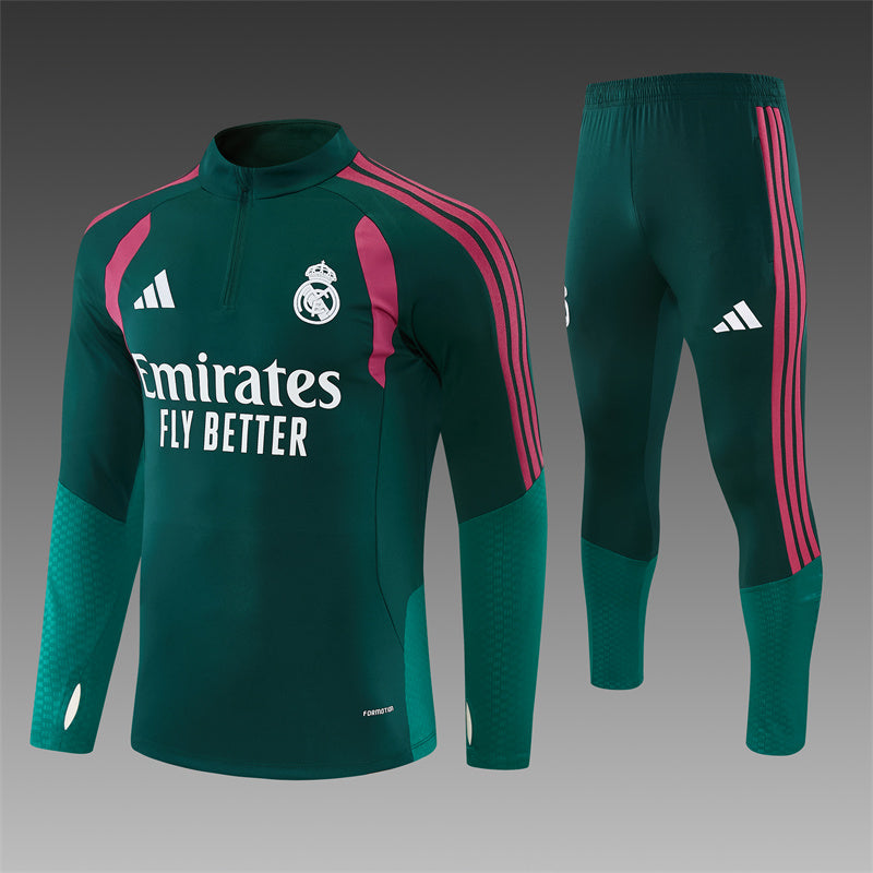 26 27 Real Madrid Tracksuit 5