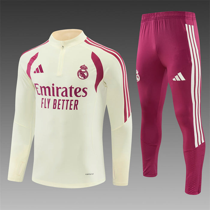 26 27 Real Madrid Tracksuit 10