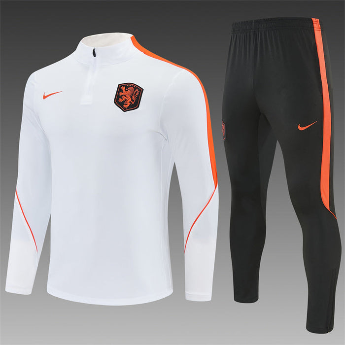 26 27 Netherlands Tracksuit 1