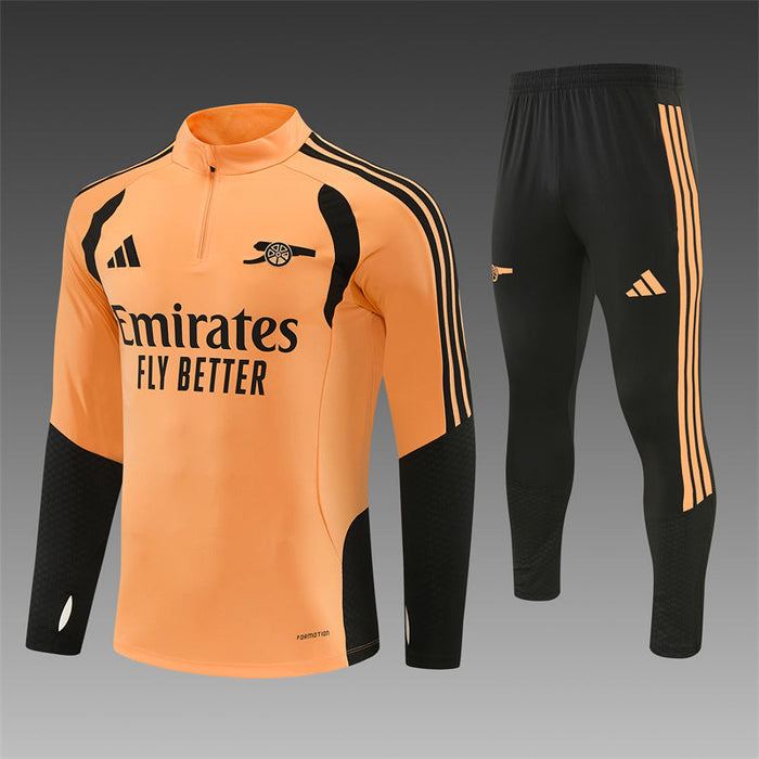 26 27 Arsenal Tracksuit 1