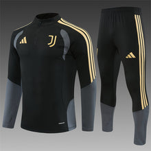 26 27 Juventus Tracksuit