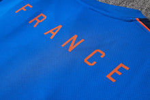 France 2627 Sleeveless Training Kit