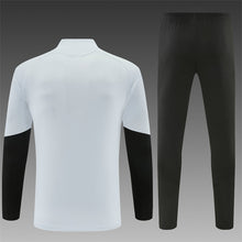 26 27 Liverpool Tracksuit 2