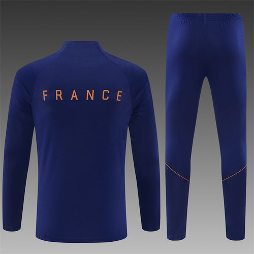 26 27 France Tracksuit 1