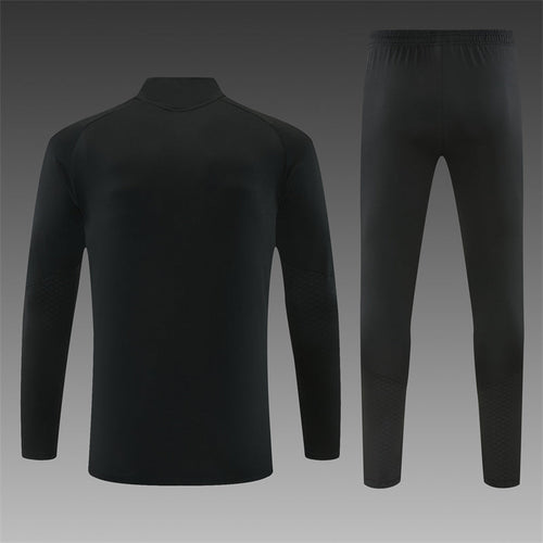 26 27 Real Madrid Tracksuit 11
