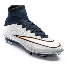 Superfly 4 Elite FG Sliver CR7