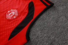 Manchester United 2627 Sleeveless Training Kit