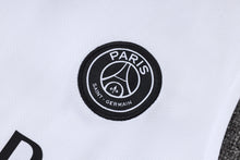 Paris 2627 Sleeveless Training Kit 3