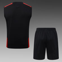 Manchester United 2627 Sleeveless Training Kit 2
