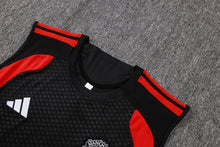 Manchester United 2627 Sleeveless Training Kit 2