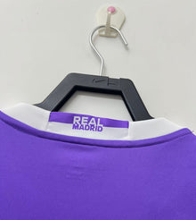 Real Madrid Long Sleeve Away Shirt - 2016-17