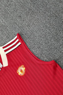 Manchester United  Sleeveless Training Kit Red stripes