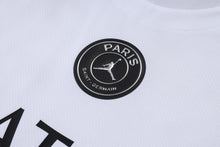 Paris 2627 Sleeveless Training Kit 1