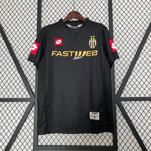 JUVENTUS 2001 - 2002 AWAY JERSEY