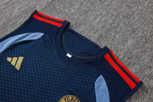 Bayern 2627 Sleeveless Training Kit